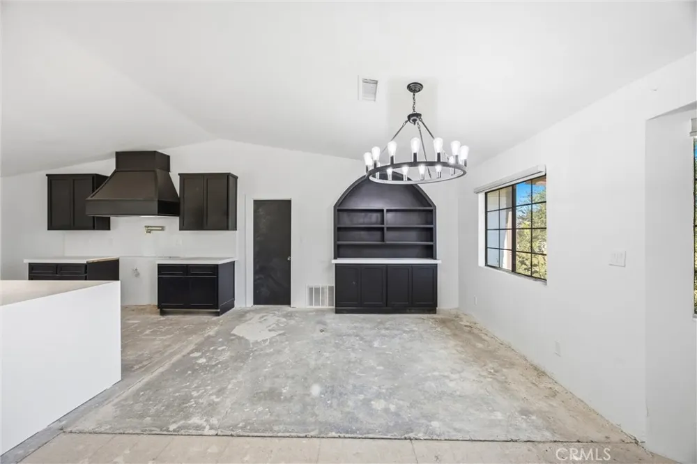 15888 Bear Valley Road Victorville, CA 92395