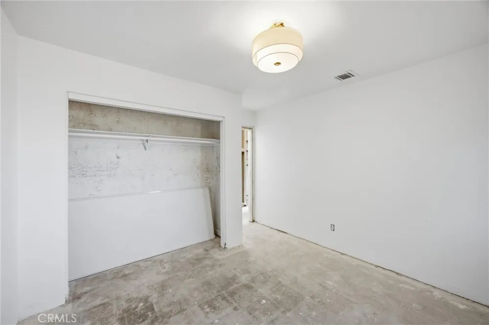 15888 Bear Valley Road Victorville, CA 92395