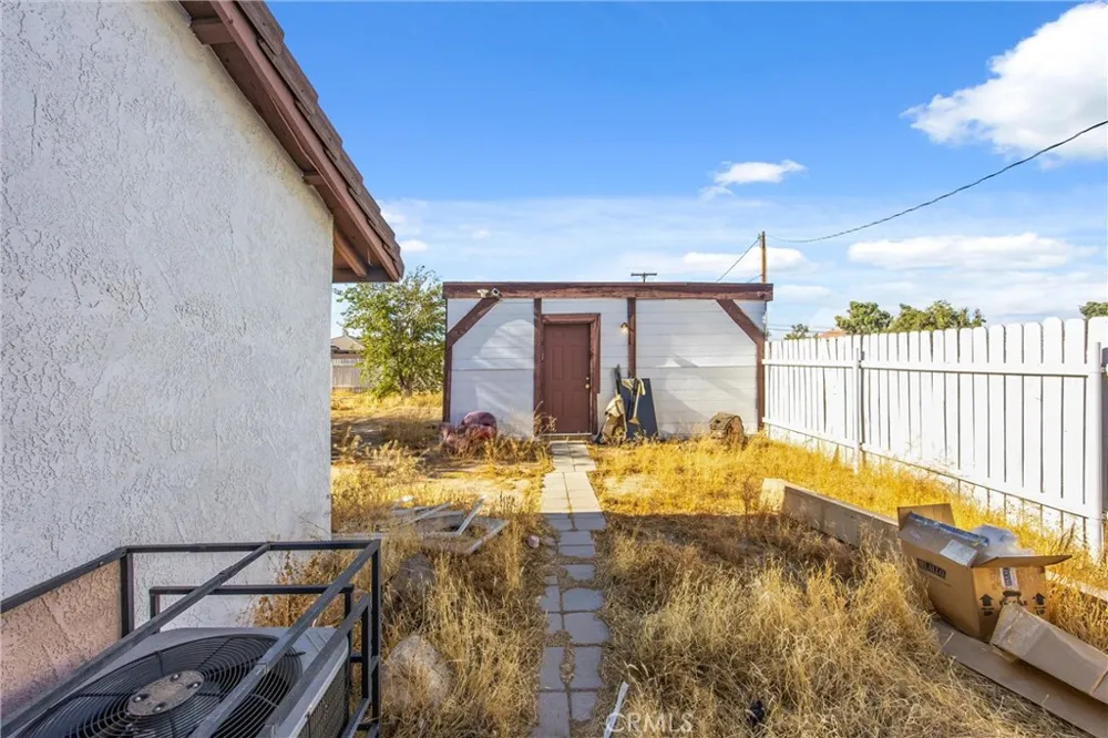 15888 Bear Valley Road Victorville, CA 92395