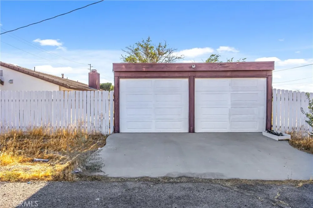 15888 Bear Valley Road Victorville, CA 92395