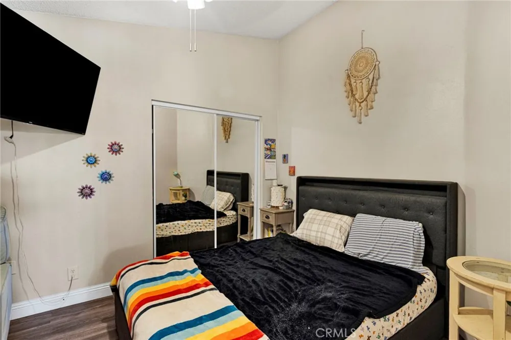 12461 Emeraldstone Victorville, CA 92392
