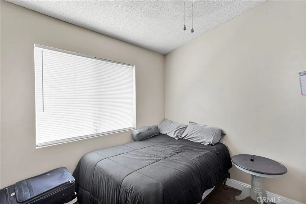 12461 Emeraldstone Victorville, CA 92392