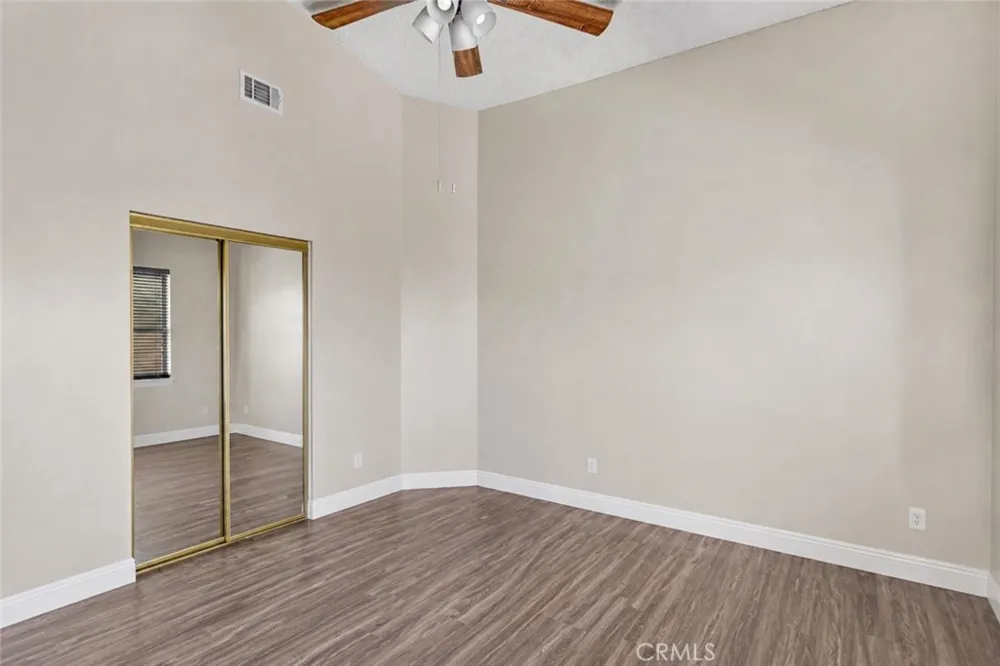 12461 Emeraldstone Victorville, CA 92392