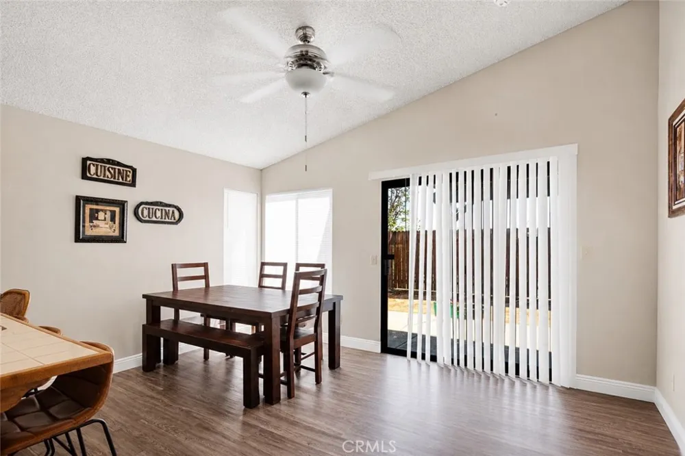 12461 Emeraldstone Victorville, CA 92392