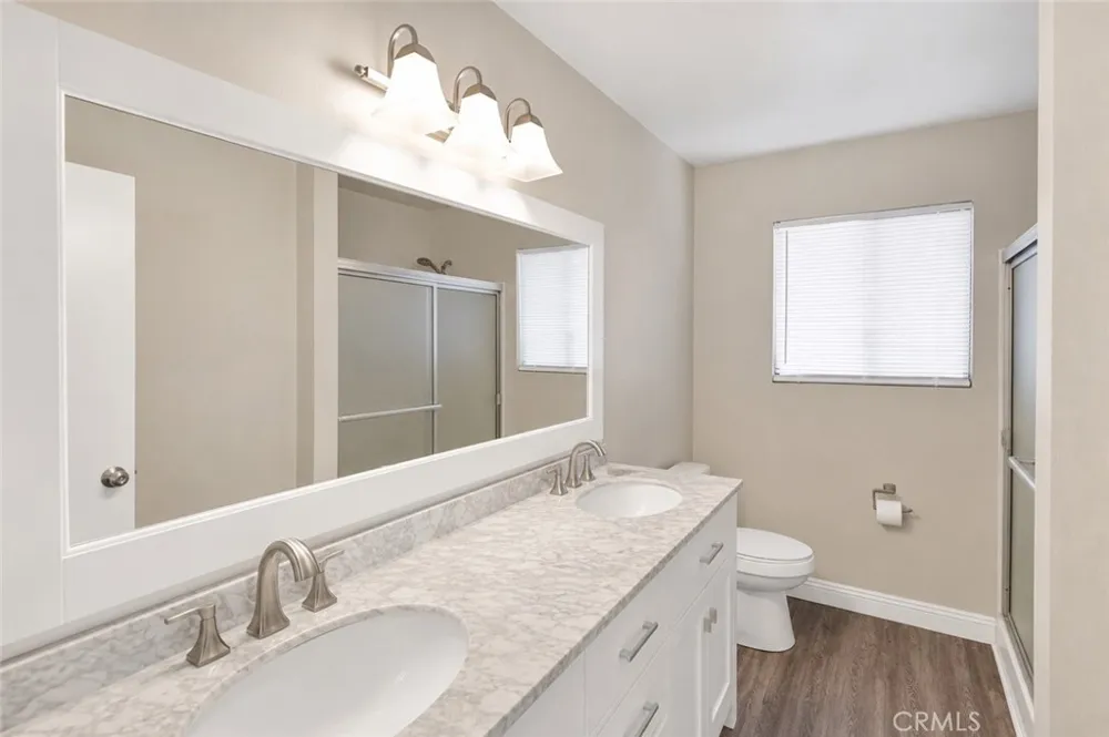 12461 Emeraldstone Victorville, CA 92392