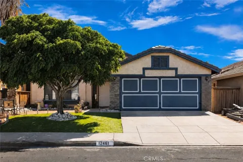 12461 Emeraldstone