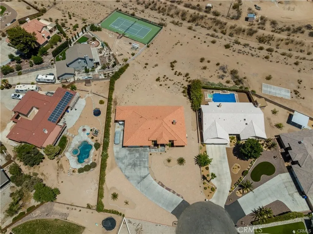 18572 Olalee Lane Apple Valley, CA 92307