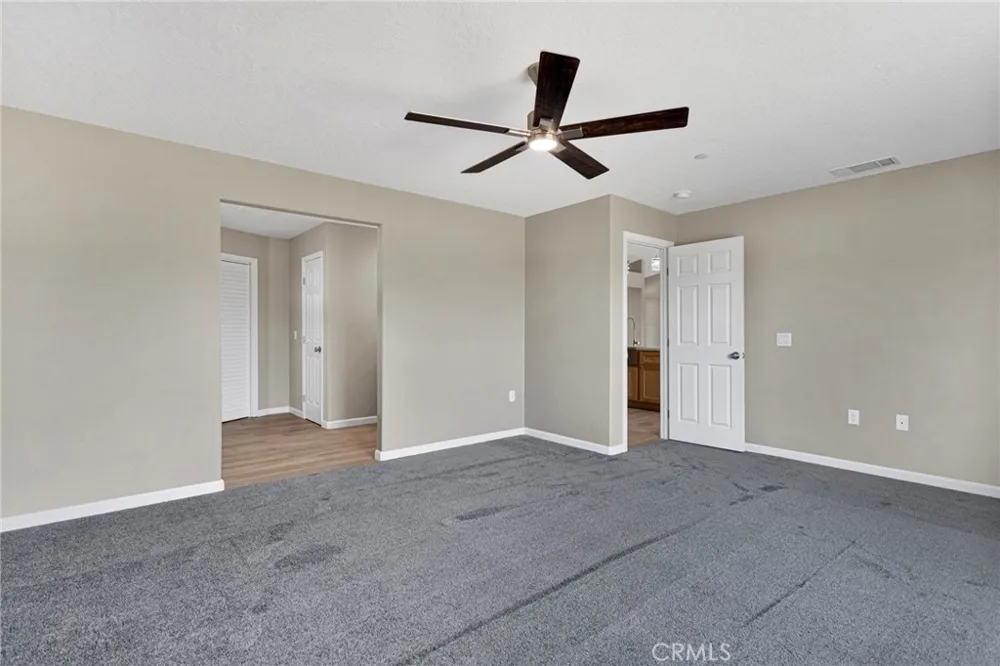 17723 Sycamore Street Hesperia, CA 92345