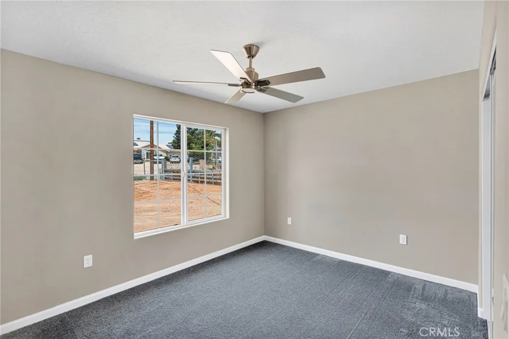 17723 Sycamore Street Hesperia, CA 92345