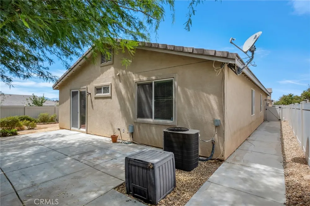 16707 Ukiah Victorville, CA 92394