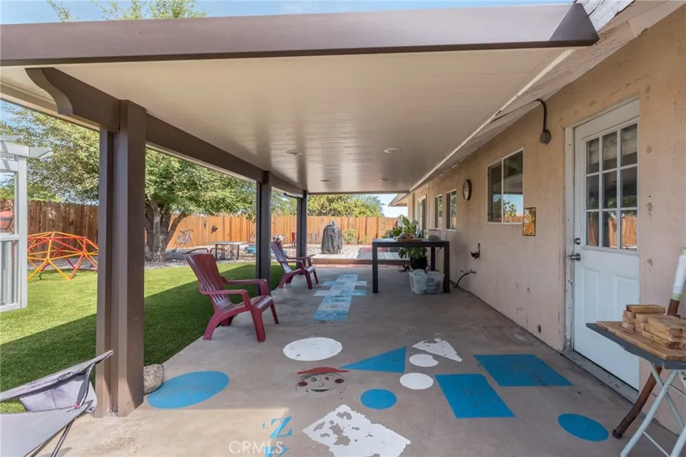 9172 Jacaranda Hesperia, CA 92345