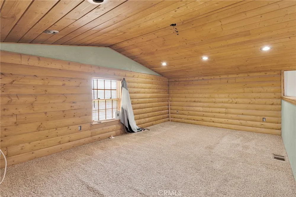 24716 McRoberts Apple Valley, CA 92307