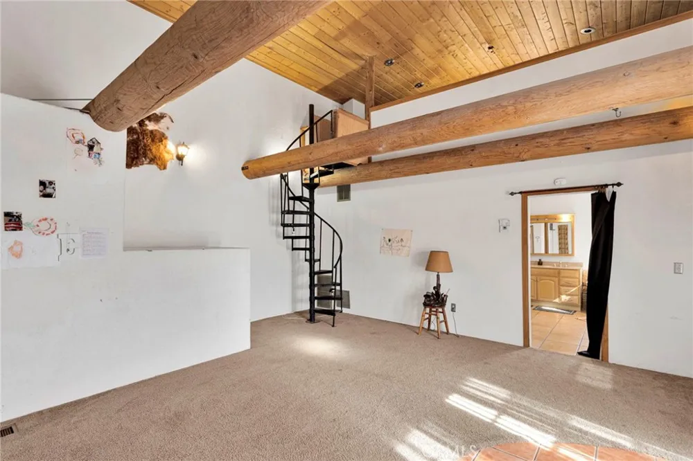 24716 McRoberts Apple Valley, CA 92307