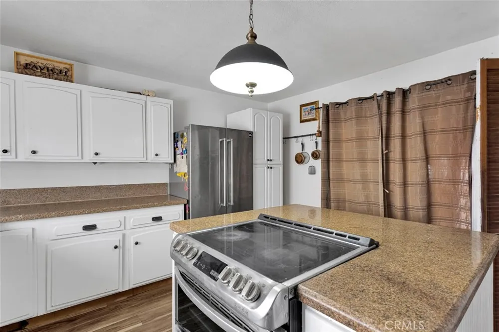 24716 McRoberts Apple Valley, CA 92307