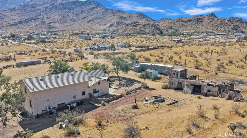 24716 McRoberts Apple Valley, CA 92307