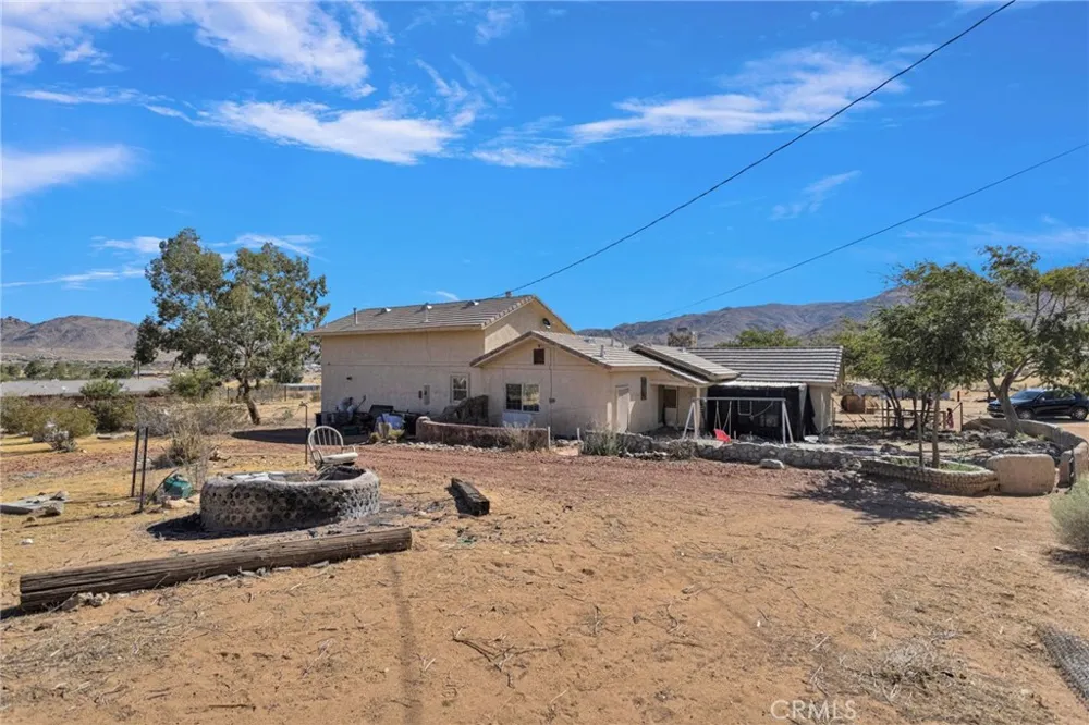 24716 McRoberts Apple Valley, CA 92307