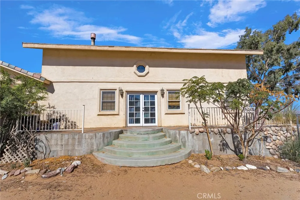 24716 McRoberts Apple Valley, CA 92307