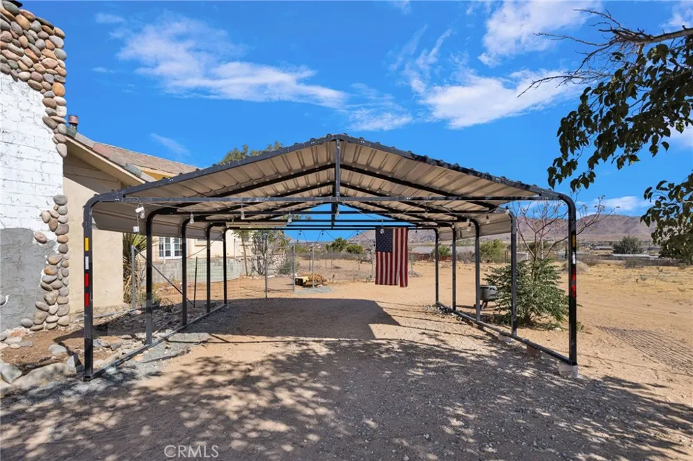 24716 McRoberts Apple Valley, CA 92307