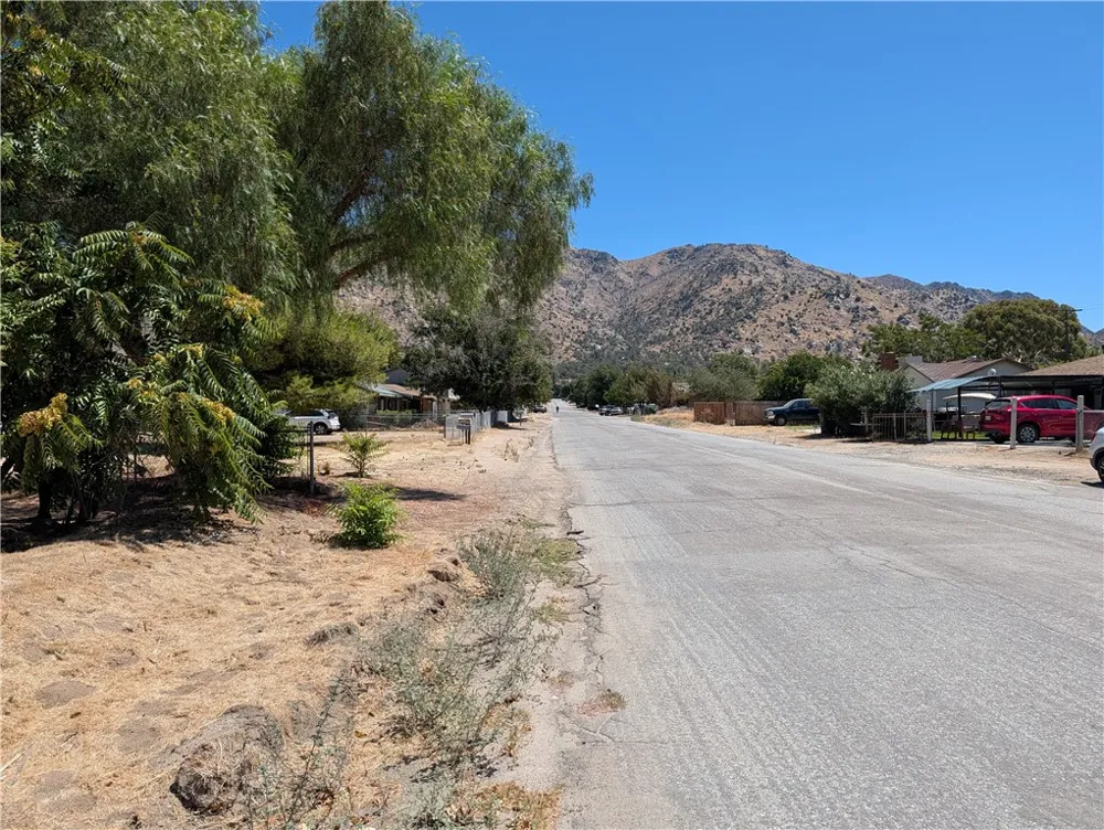 Irwin Ave. Lake Isabella, CA 92340