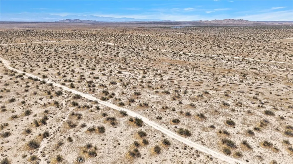 C AVENUE Adelanto, CA 92301