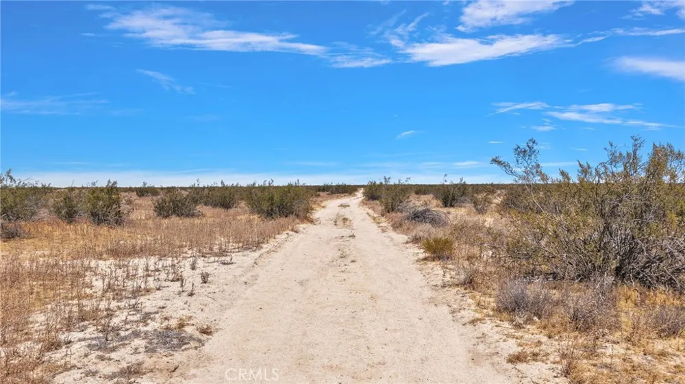 C AVENUE Adelanto, CA 92301
