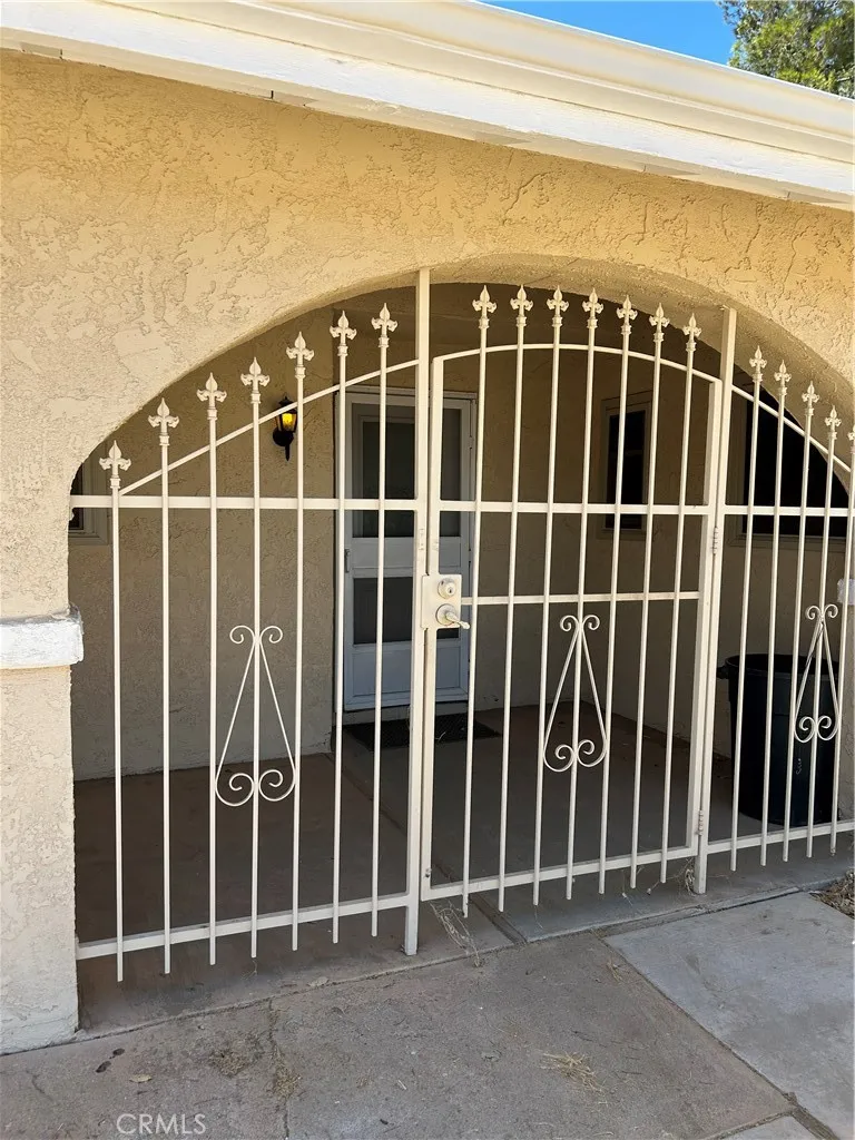 17035 Deodar Hesperia, CA 92345