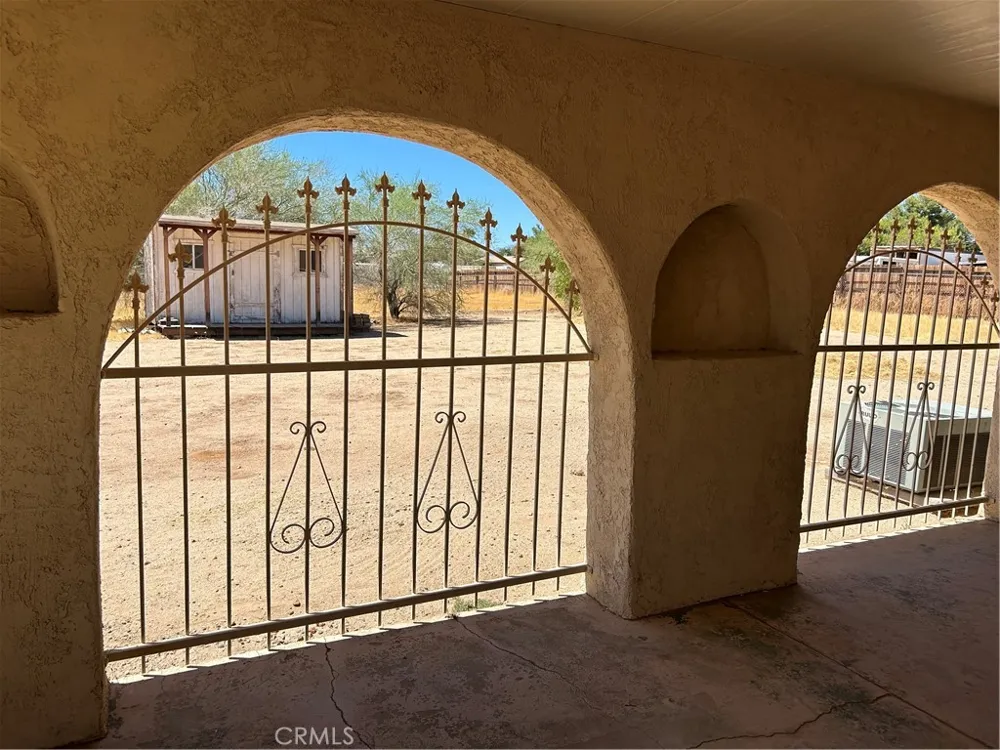 17035 Deodar Hesperia, CA 92345