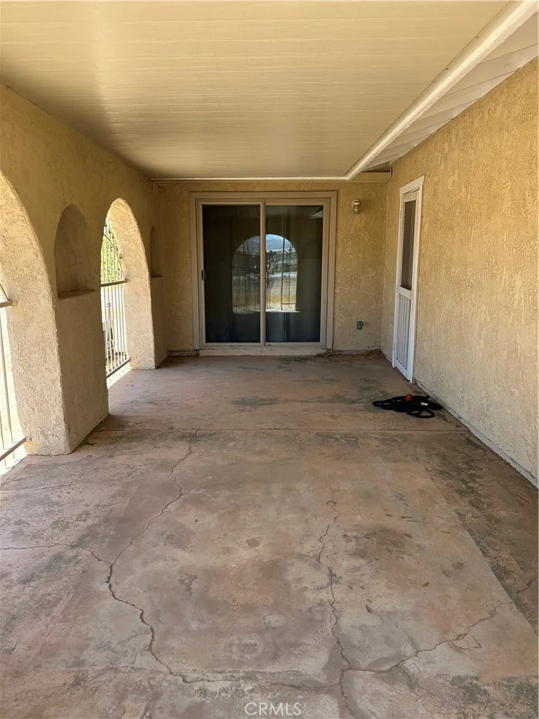 17035 Deodar Hesperia, CA 92345
