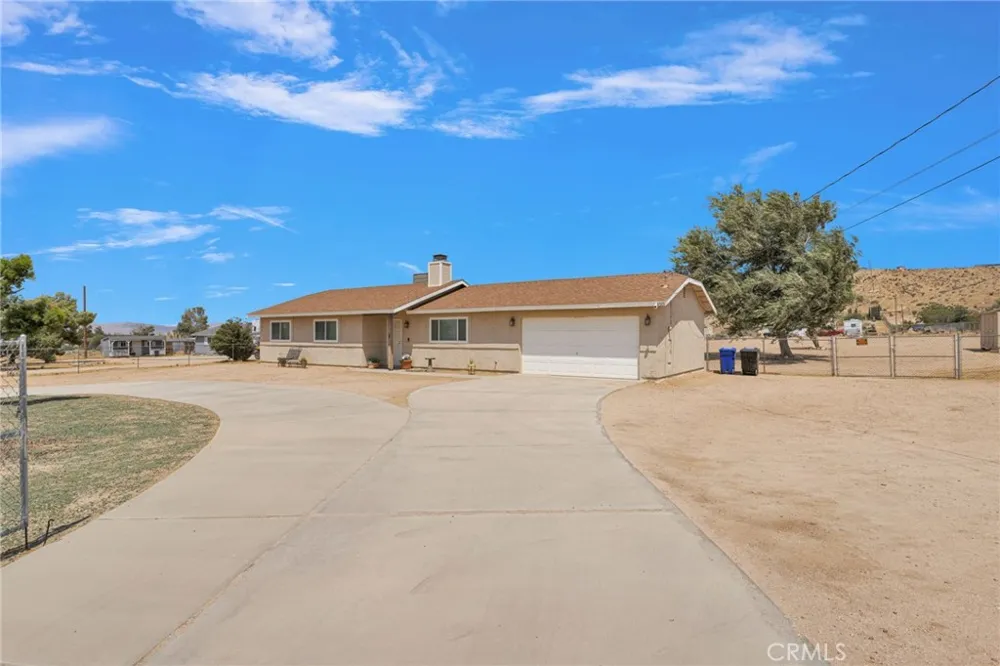 9515 Yucca Street Apple Valley, CA 92308