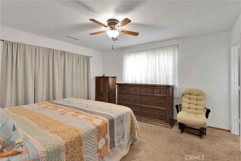 9515 Yucca Street Apple Valley, CA 92308