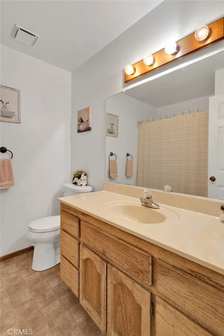 9515 Yucca Street Apple Valley, CA 92308