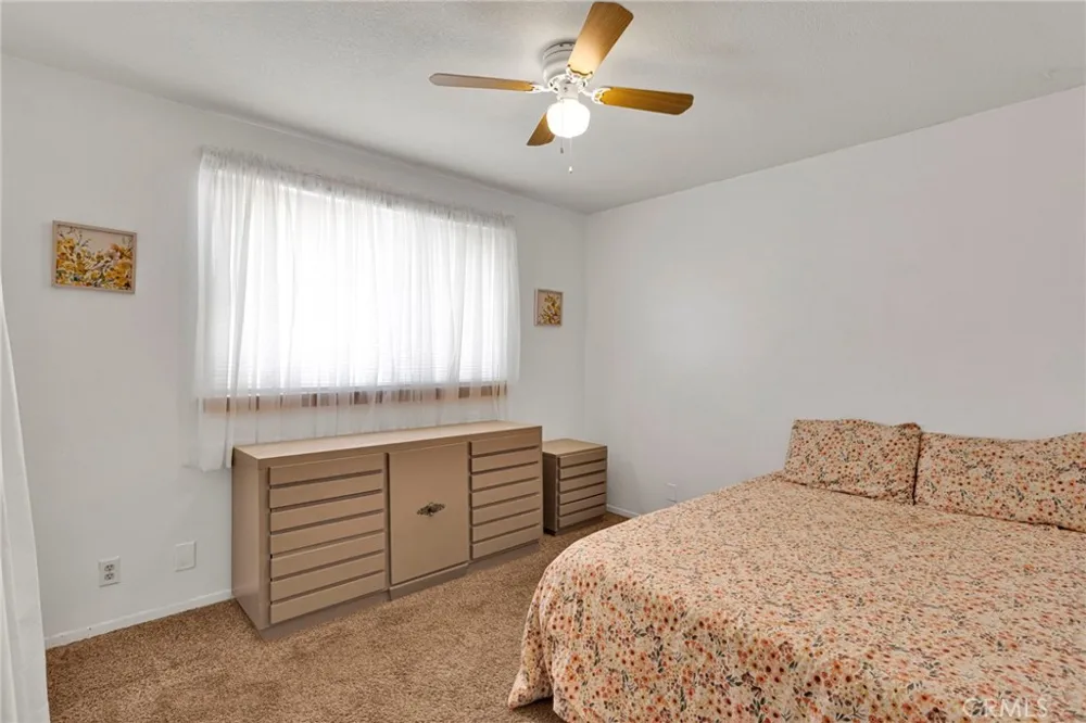 9515 Yucca Street Apple Valley, CA 92308
