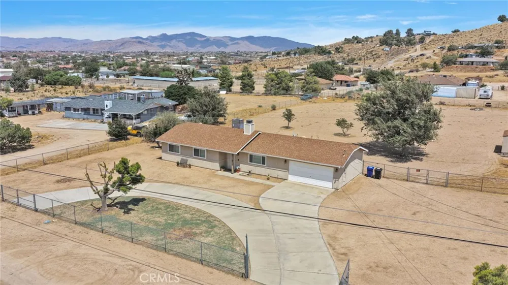 9515 Yucca Street Apple Valley, CA 92308