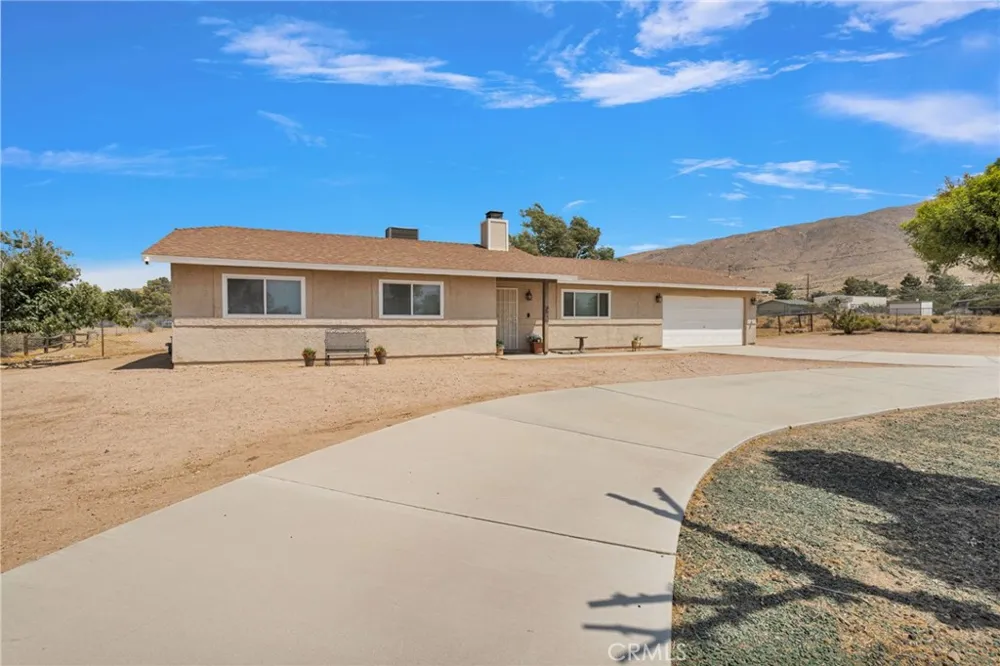 9515 Yucca Street Apple Valley, CA 92308