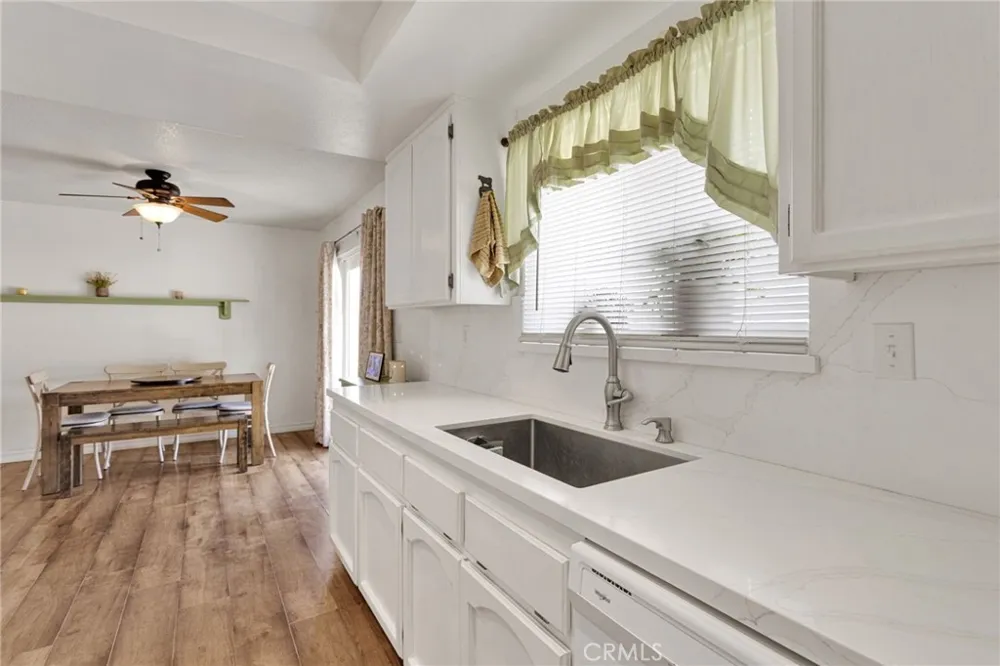 9515 Yucca Street Apple Valley, CA 92308