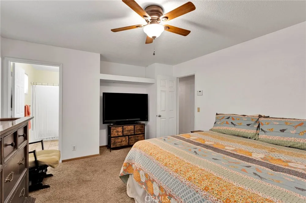 9515 Yucca Street Apple Valley, CA 92308