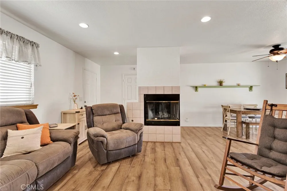 9515 Yucca Street Apple Valley, CA 92308