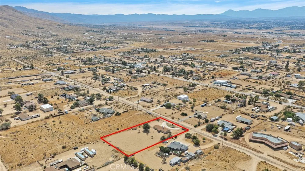 9515 Yucca Street Apple Valley, CA 92308