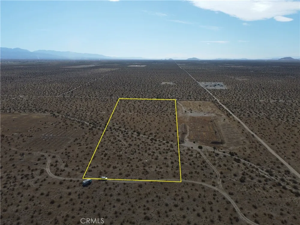 2 Wilson Ranch Rd Adelanto, CA 92301