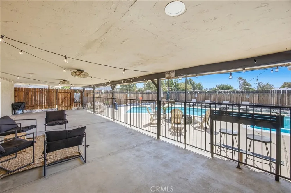 19185 Shoshonee Apple Valley, CA 92307