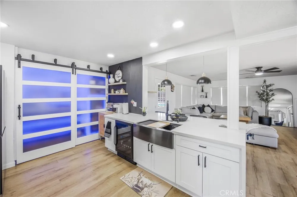 19185 Shoshonee Apple Valley, CA 92307