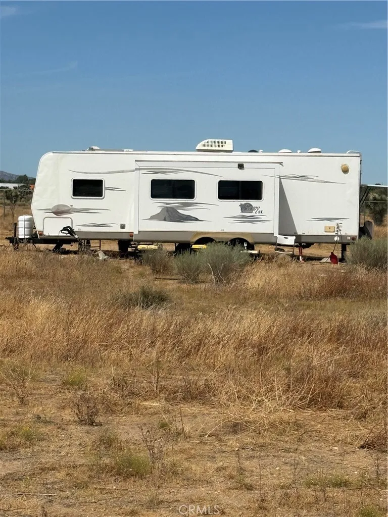 9934 Lager Phelan, CA 92371