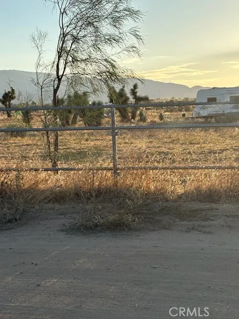 9934 Lager Phelan, CA 92371
