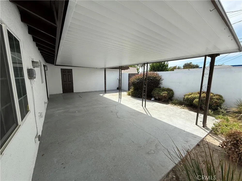 1915 Ervilla Place Pomona, CA 91767