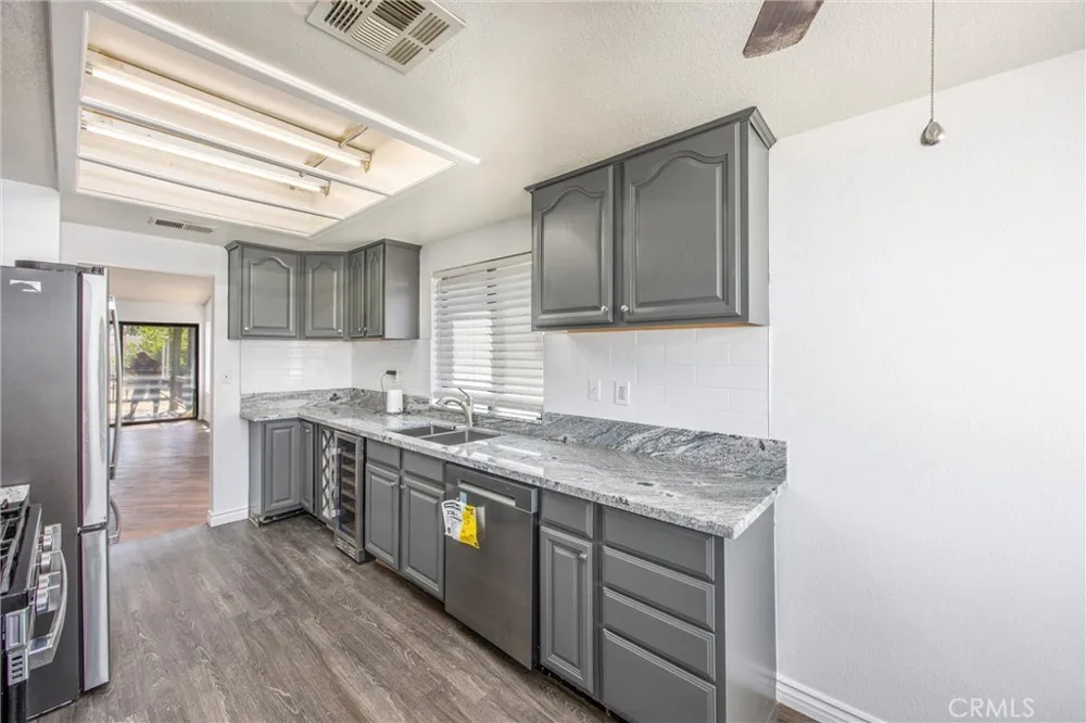 14873 Crofton Helendale, CA 92342
