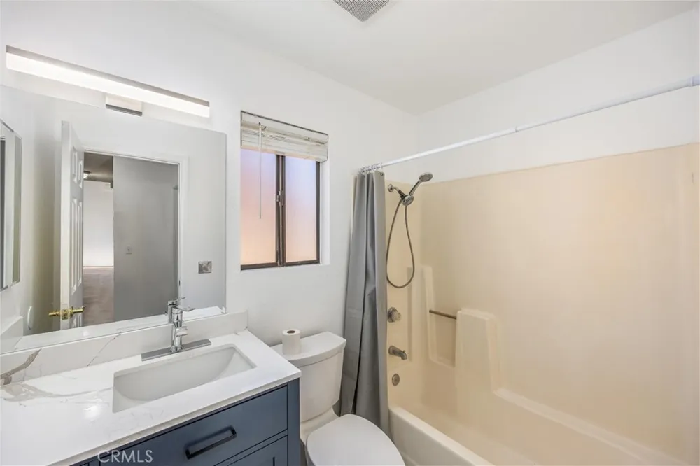 14873 Crofton Helendale, CA 92342