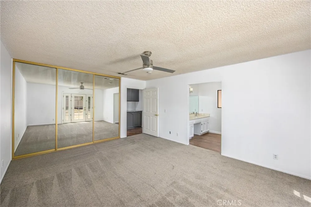 14873 Crofton Helendale, CA 92342