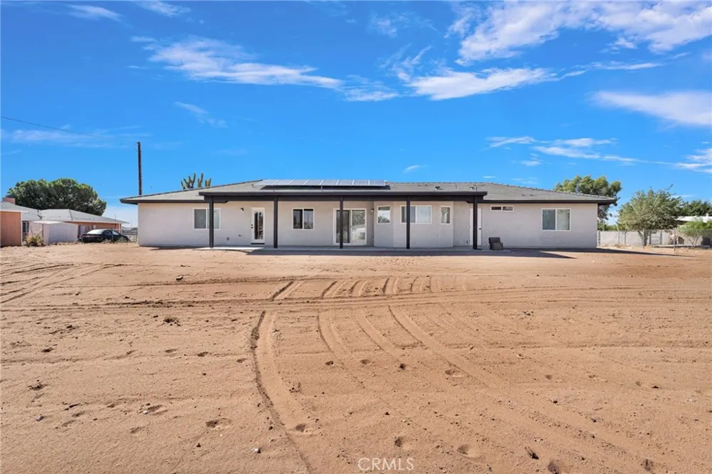 15130 Dakota Road Apple Valley, CA 92307