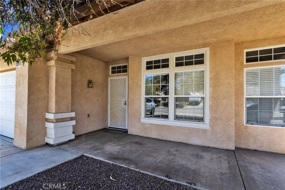 13271 Via Robles Victorville, CA 92392