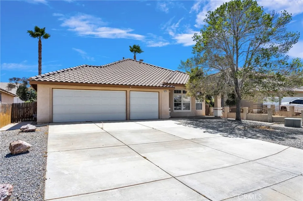 13271 Via Robles Victorville, CA 92392